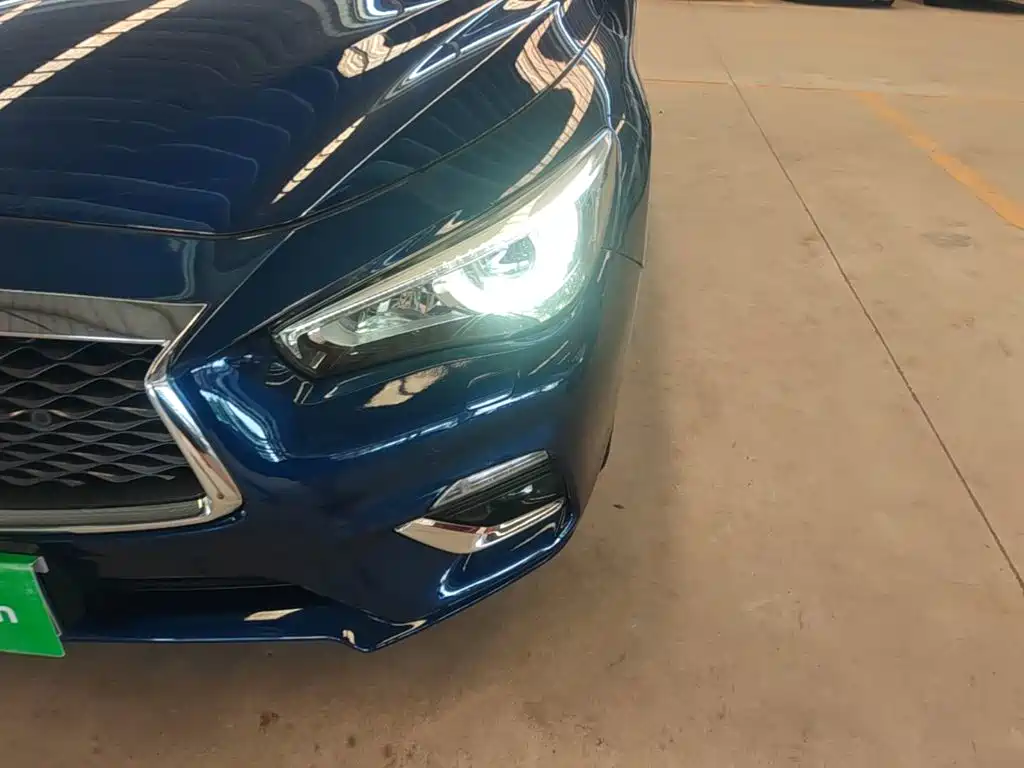Infiniti Q50L 2018 2018 2.0T Leisure Edition China V