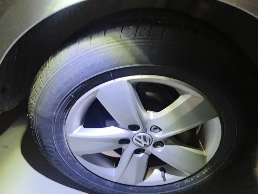 Volkswagen Lavida 2012 2011 1.6L Automatic Leisure Edition