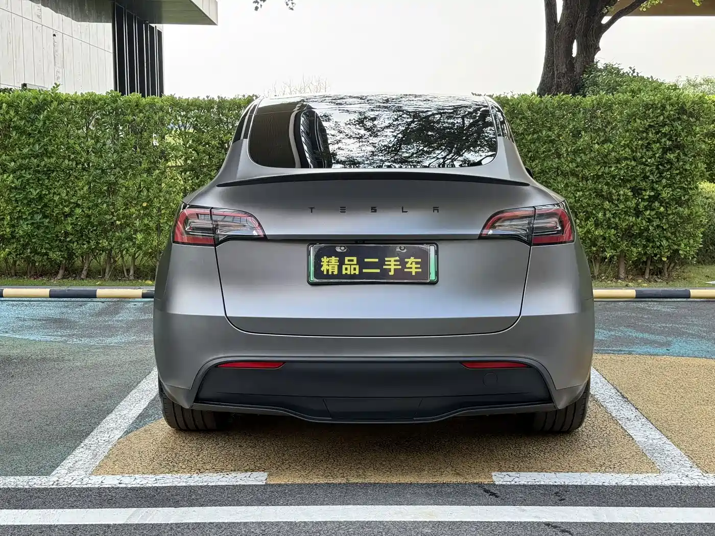 Фото 14 - Tesla Model Y