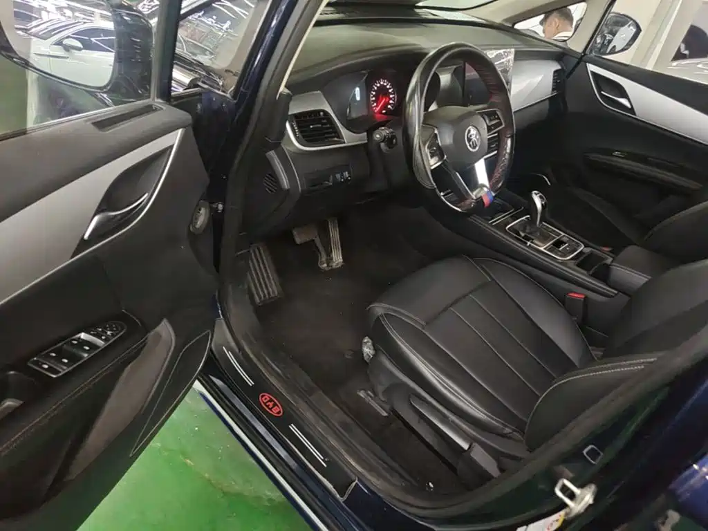 BYD Song MAX 2022 2021 Upgrade 1.5T Automatic Luxury Edition 7-Seater
