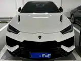 Фото 2 - Lamborghini Urus