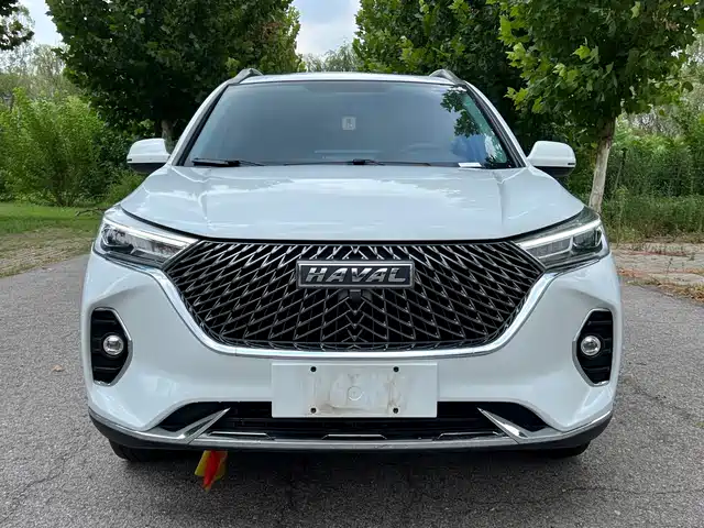 Haval M6 2023 PLUS 1.5T Manual Luxury Smart Connect — фото 2