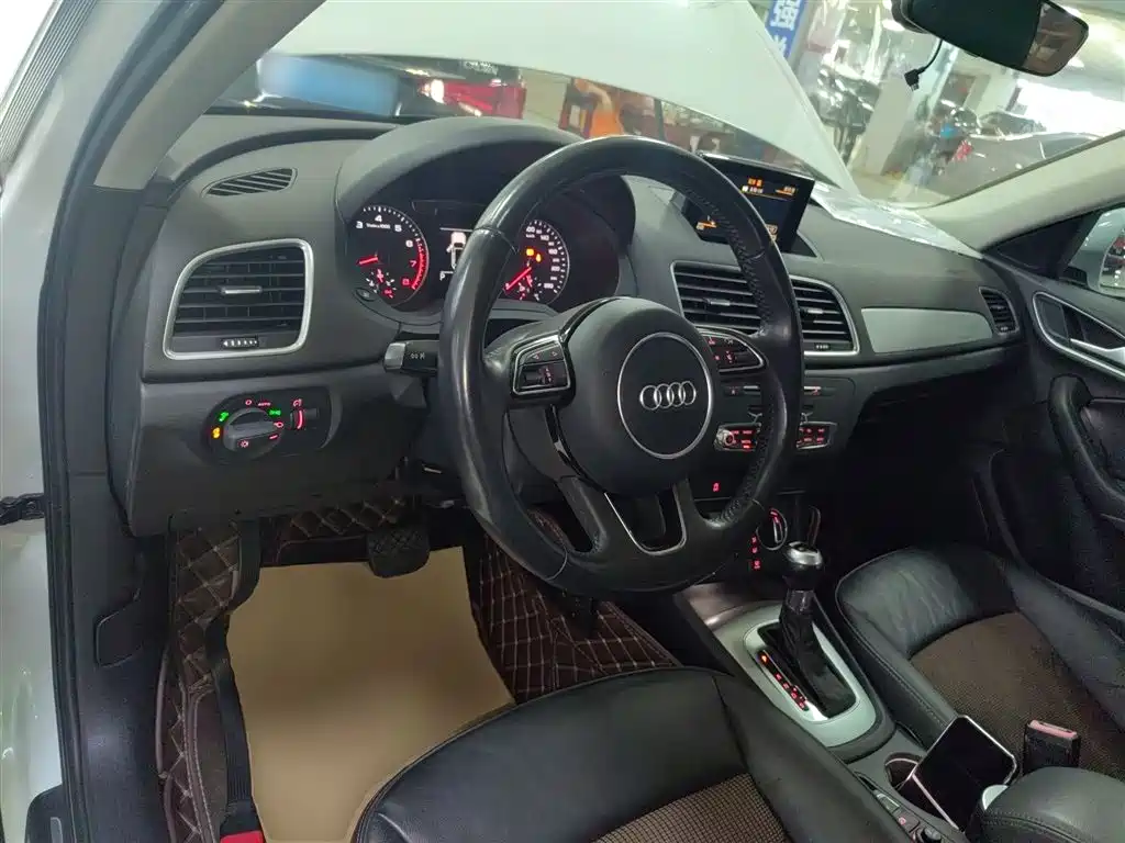 Audi Q3 2017 35 TFSI Fashion фото 7