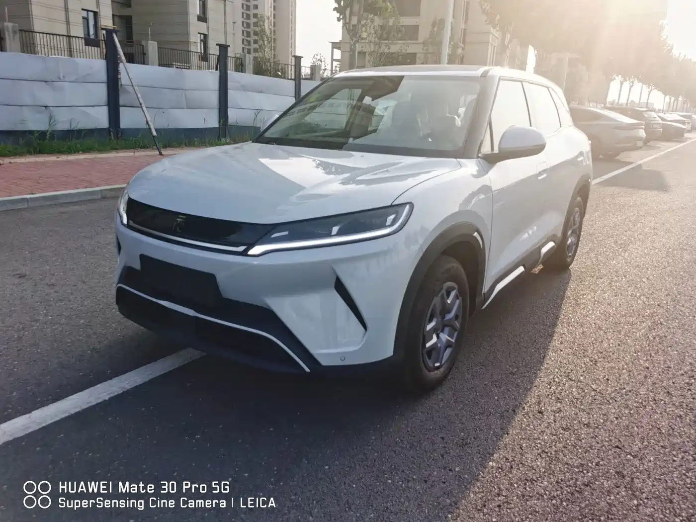 BYD Yuan UP 2026 2025 Model 301KM Navigator
