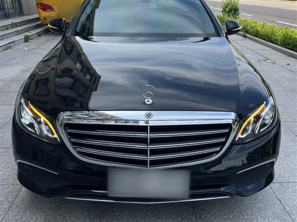 Mercedes-Benz E-Class 2018 Facelift E 200 L фото 4