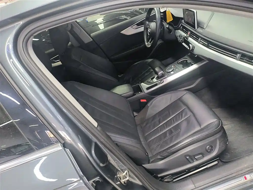 Audi A4L 2019 40 TFSI Fashion (China V) фото 17