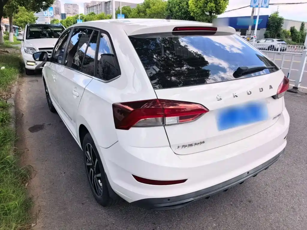 صورة 5 - Škoda Skoda Rapid Spaceback