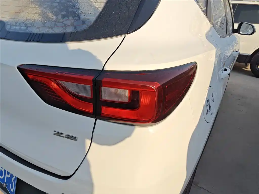MG ZS 2021 2020 Global Million Bestseller 1.5L Manual with 65-inch Panoramic Sunroof