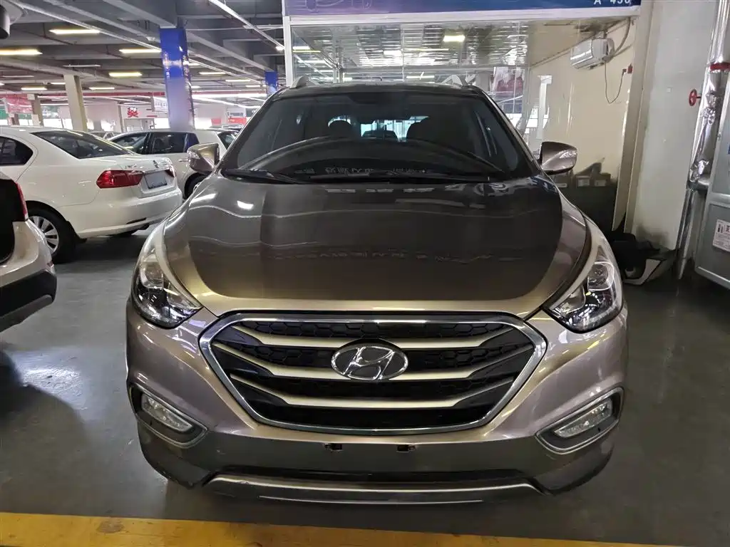 Hyundai Beijing Hyundai ix35 2015 2.0L Automatic 2WD Comfort China IV фото 3