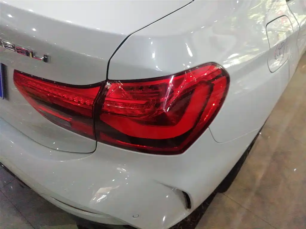 BMW 1 Series 2021 Facelift 125i M Sport Shadow Edition фото 24