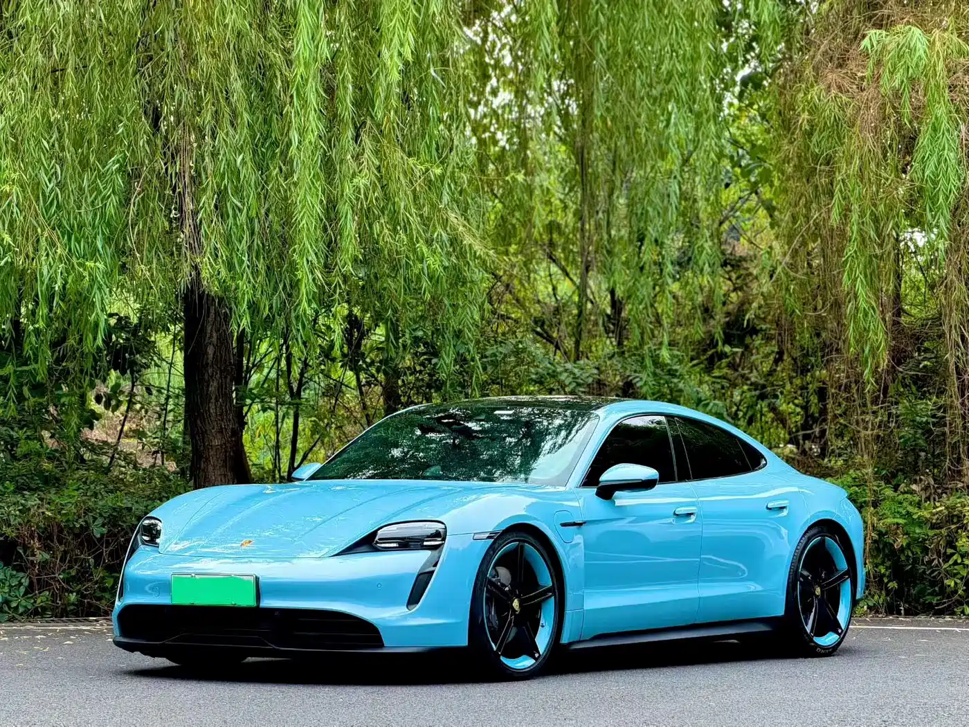 Porsche Taycan 2021 2020 Taycan