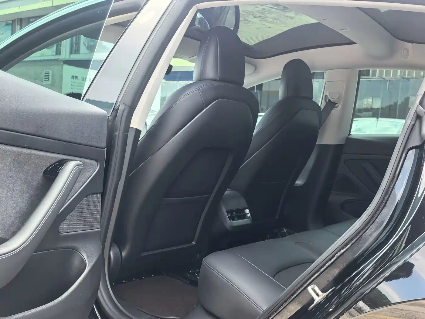 Tesla Model 3 2020 2020 Facelift Standard Range RWD Upgrade