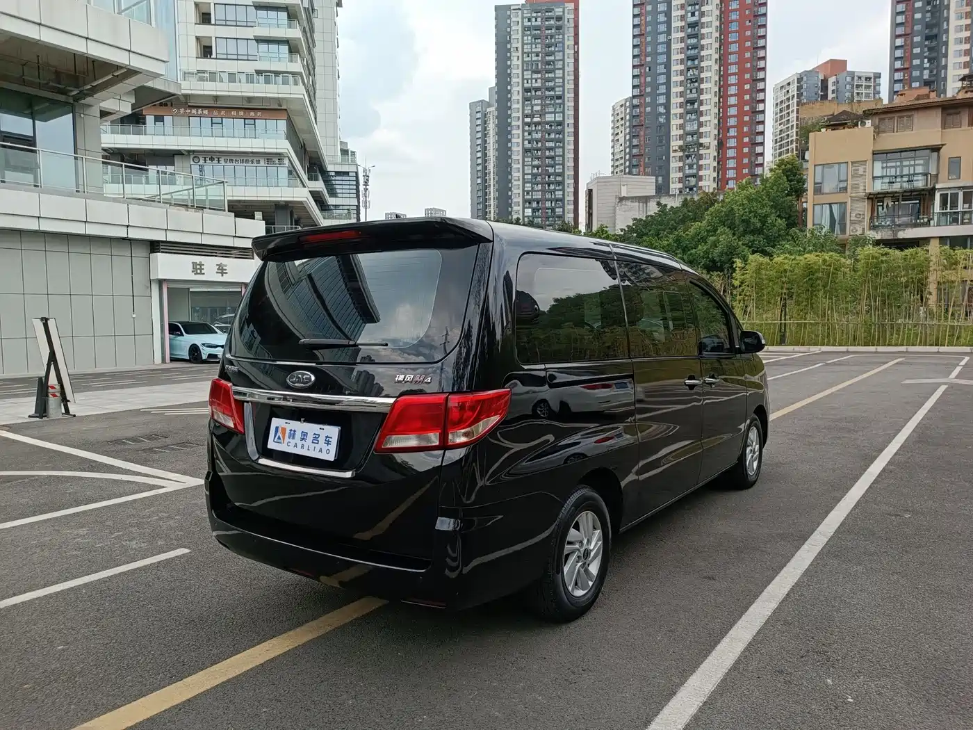 JAC Refine Refine M4 2017 2016 2.0L Manual Luxury Smart