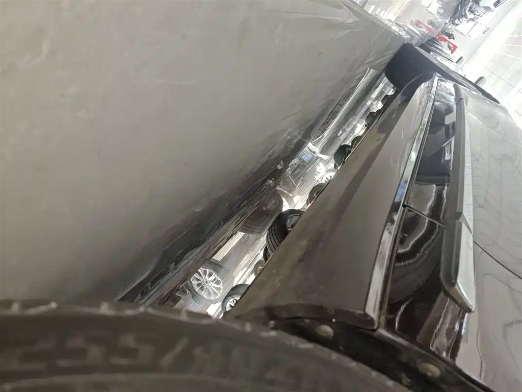 Фото 21 - Volvo S90