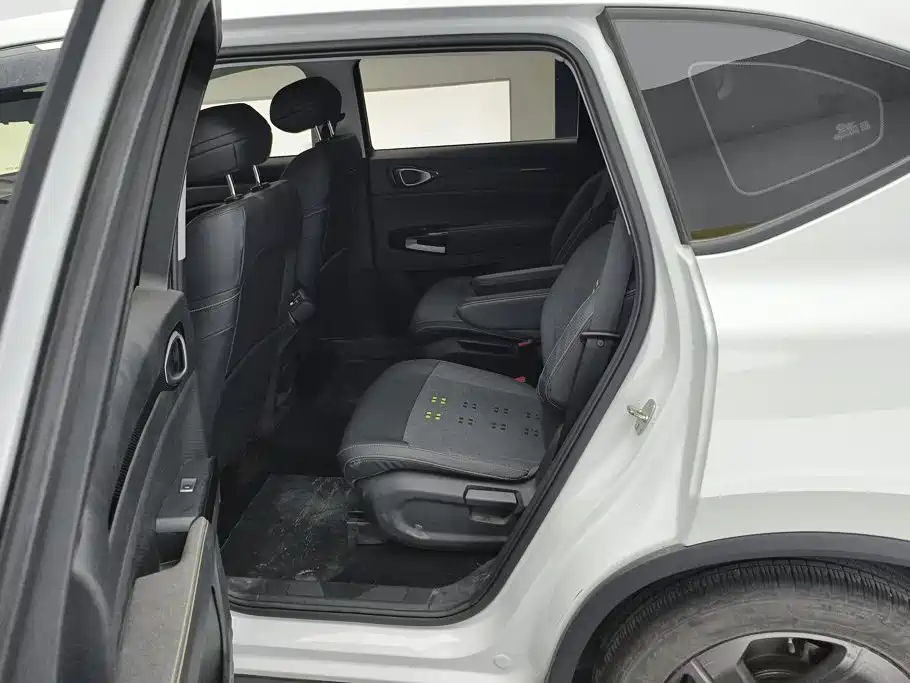 Baojun RM-5 2021 2019 1.5T CVT 24-hour Online Elite 6-seater