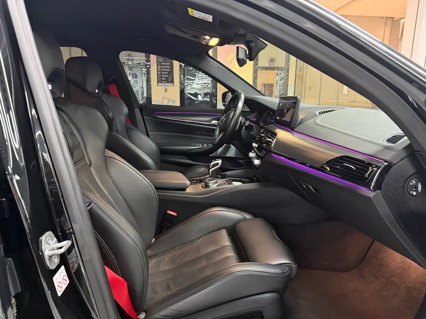 BMW M5 2023 2021 M5 CS European Version