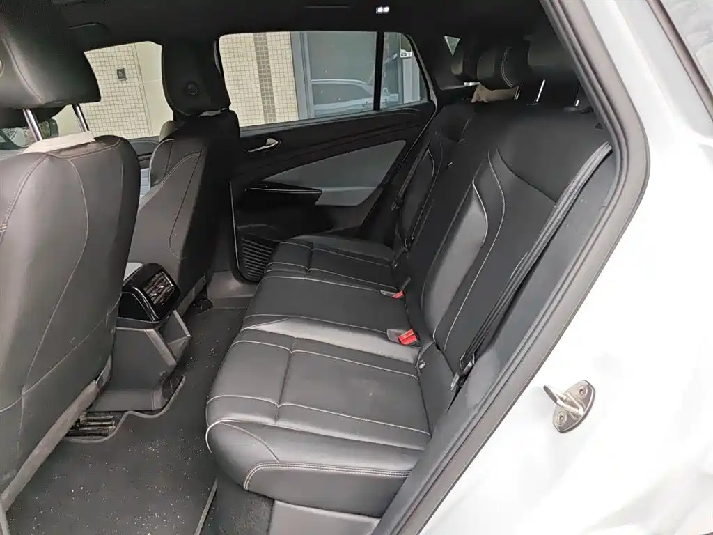 Volkswagen ID.4 X 2021 Pure+ Long Range Edition фото 15