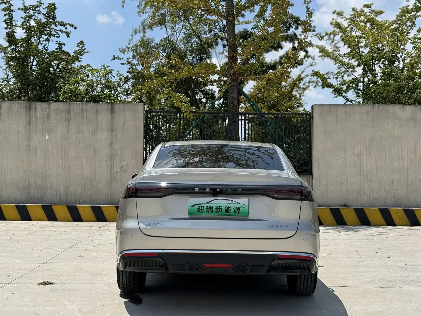 Geely Galaxy Galaxy Stellar 6 2025 2025 Base Version