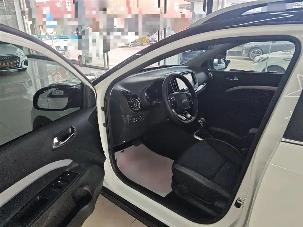 Kia KX1 2021 1.4L CVT Sunroof Version фото 11