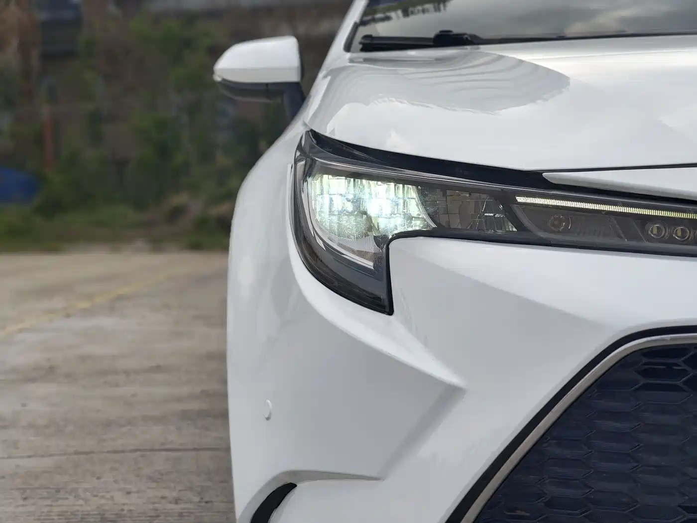 Toyota Levin 2019 Dual Engine 1.8H E-CVT Luxury Edition China V фото 6