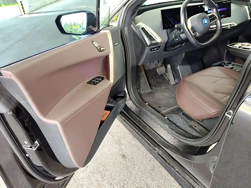 BMW iX 2023 2022 xDrive40