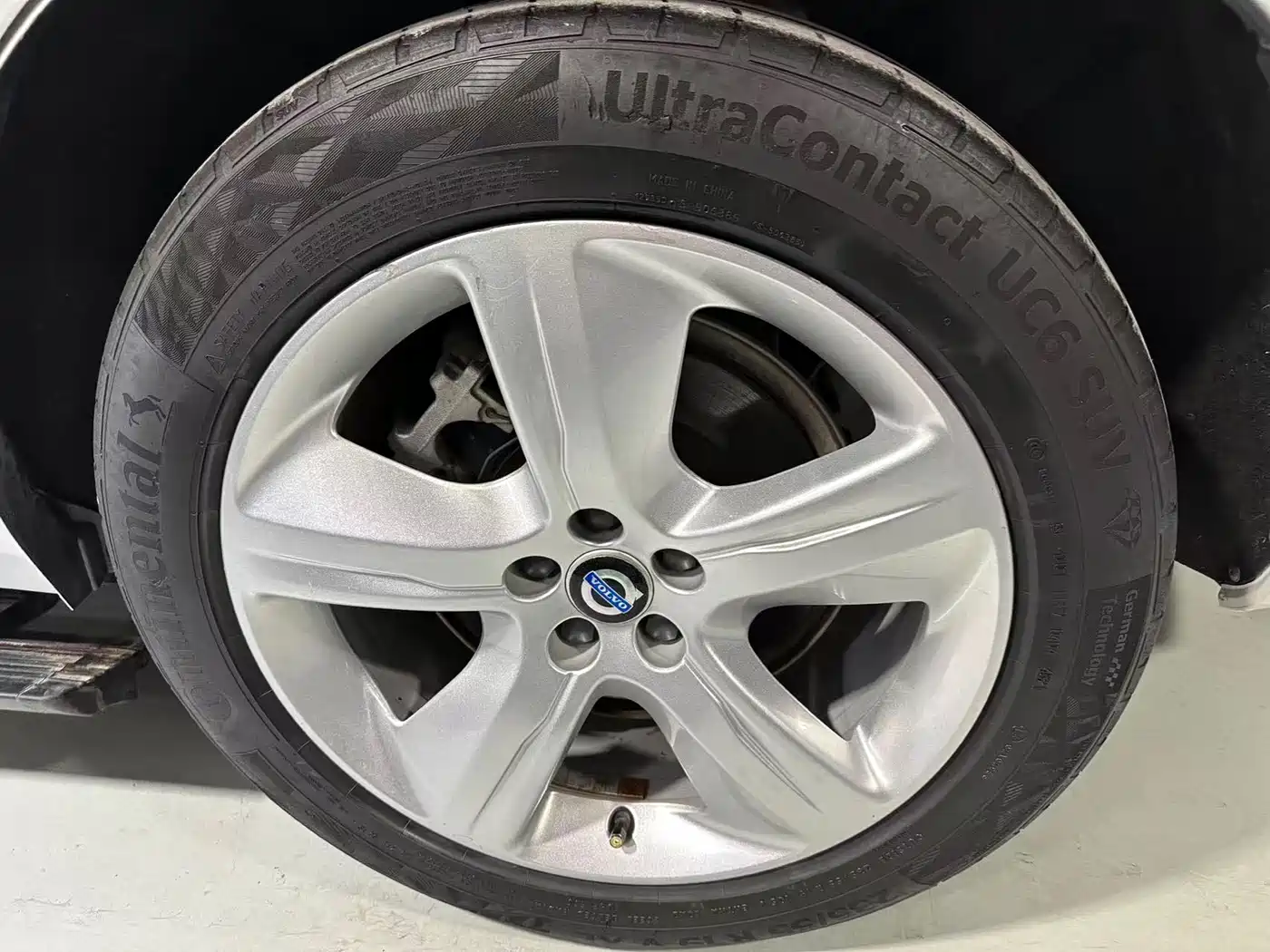 VOLVO XC60 PLUG-IN HYBRID