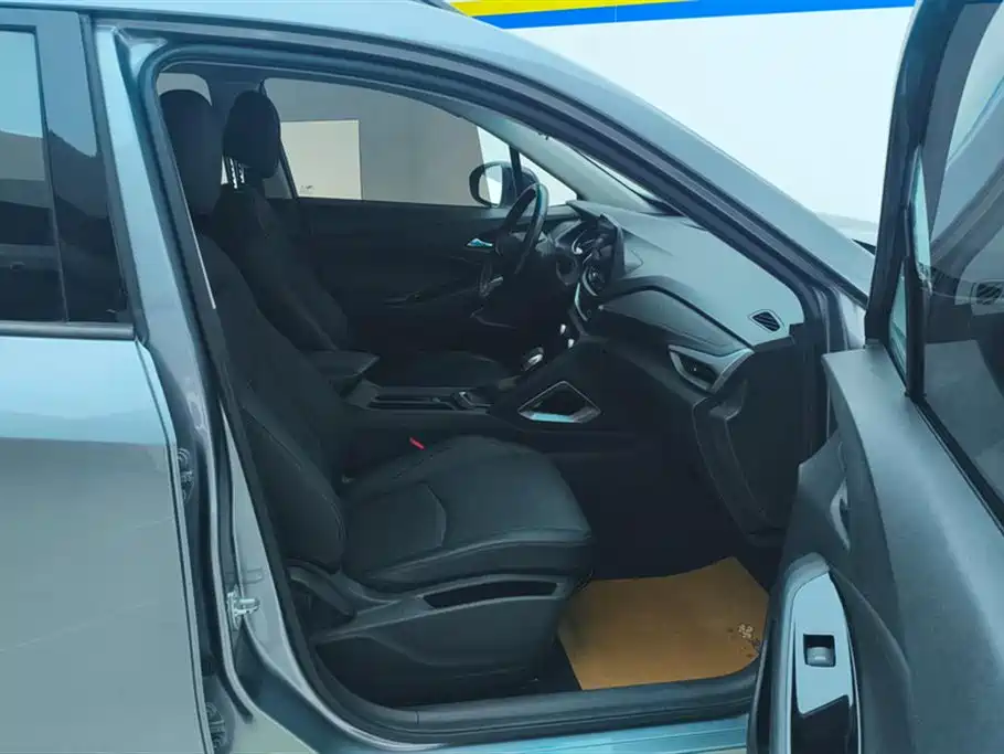 Chevrolet Volando 2018 Redline 530T Auto Premium Edition (5+2 seater) China V фото 8
