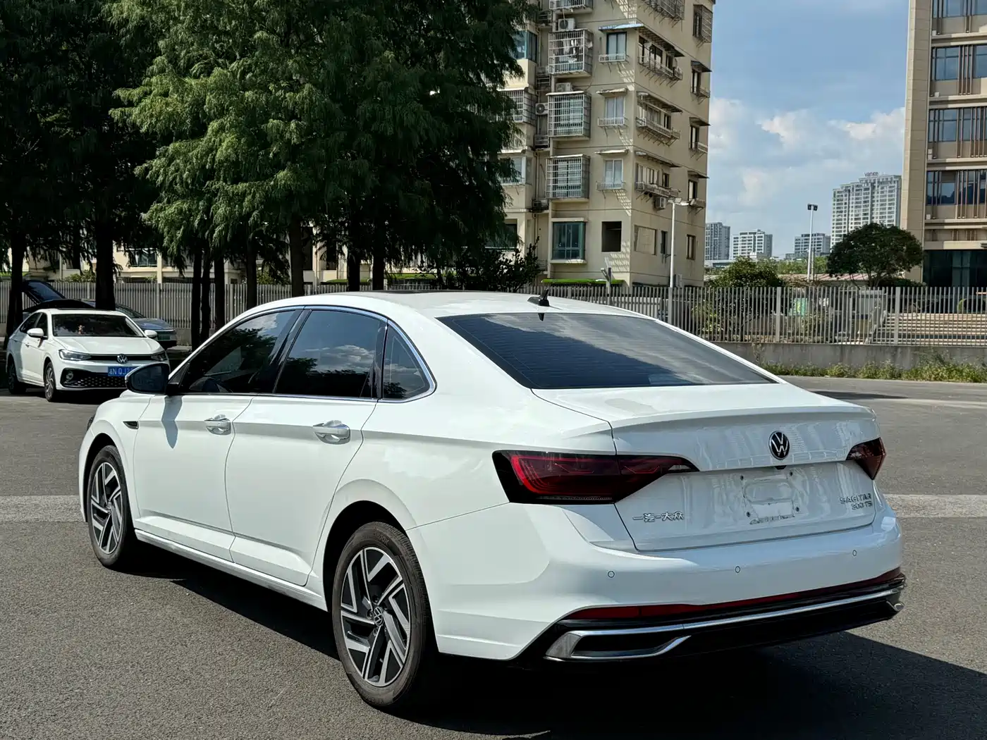 Volkswagen Sagitar, миниатюра 14
