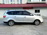 Фото 6 - Baojun 730
