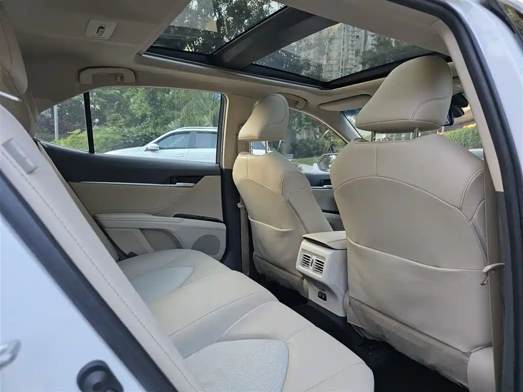 Toyota Camry 2019 Facelift 2.5G Luxury Edition фото 12