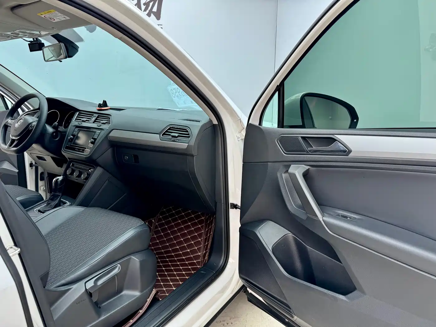 Volkswagen Tiguan L 2019 330TSI Automatic 2WD Trend Edition China VI фото 13