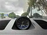 Photo 8 - Porsche Cayenne New Energy