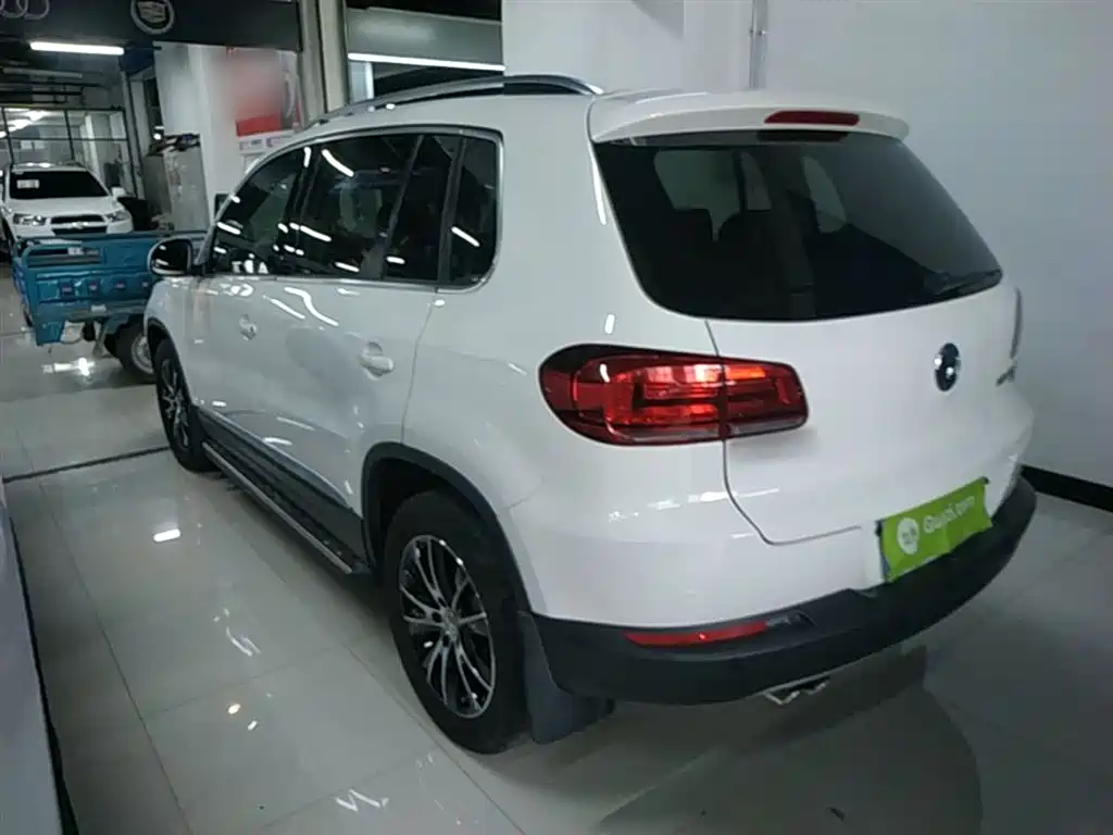 Volkswagen Tiguan 2013 1.8TSI Auto 4WD Luxury фото 5