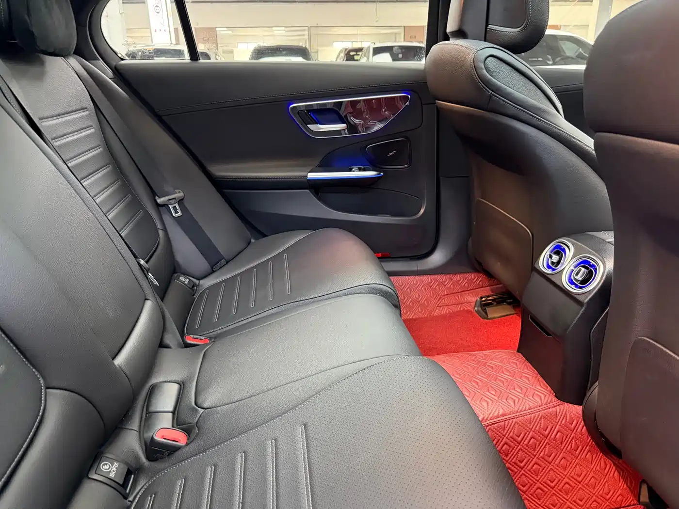 Mercedes-Benz C-Class 2023 Facelift C 260 L Sport Edition фото 11
