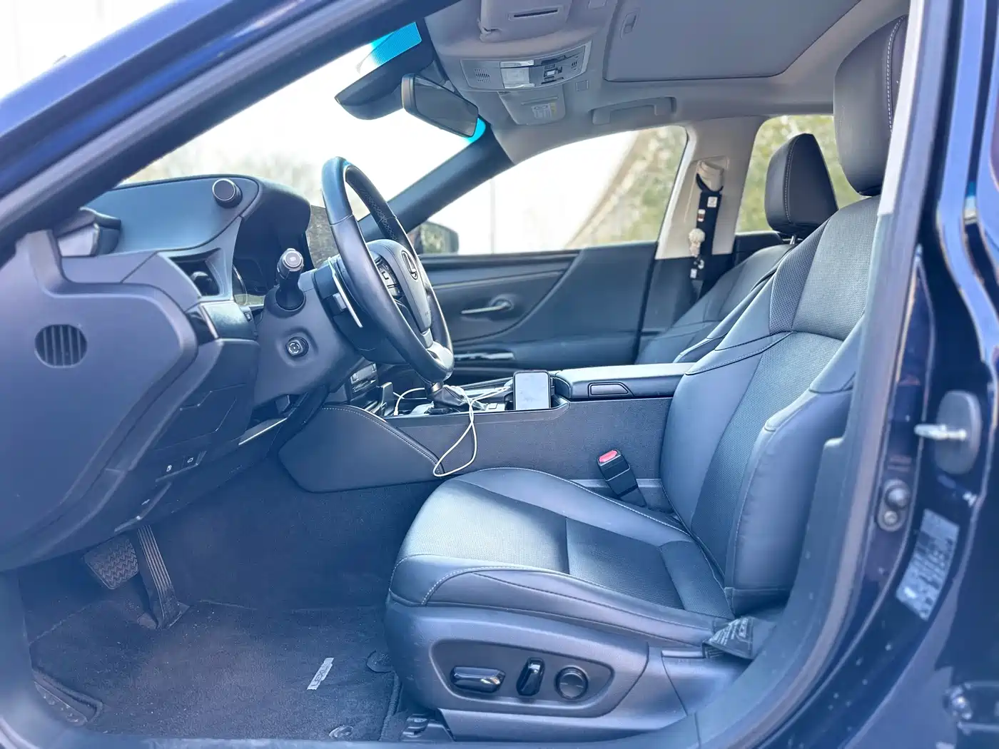 Lexus ES 2020 200 Excellence фото 5
