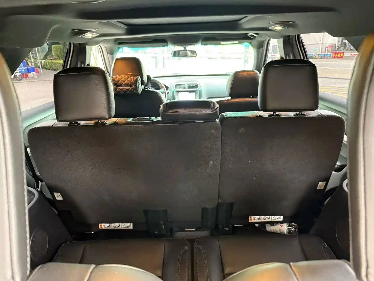 Фото 8 - Ford Explorer (Import)