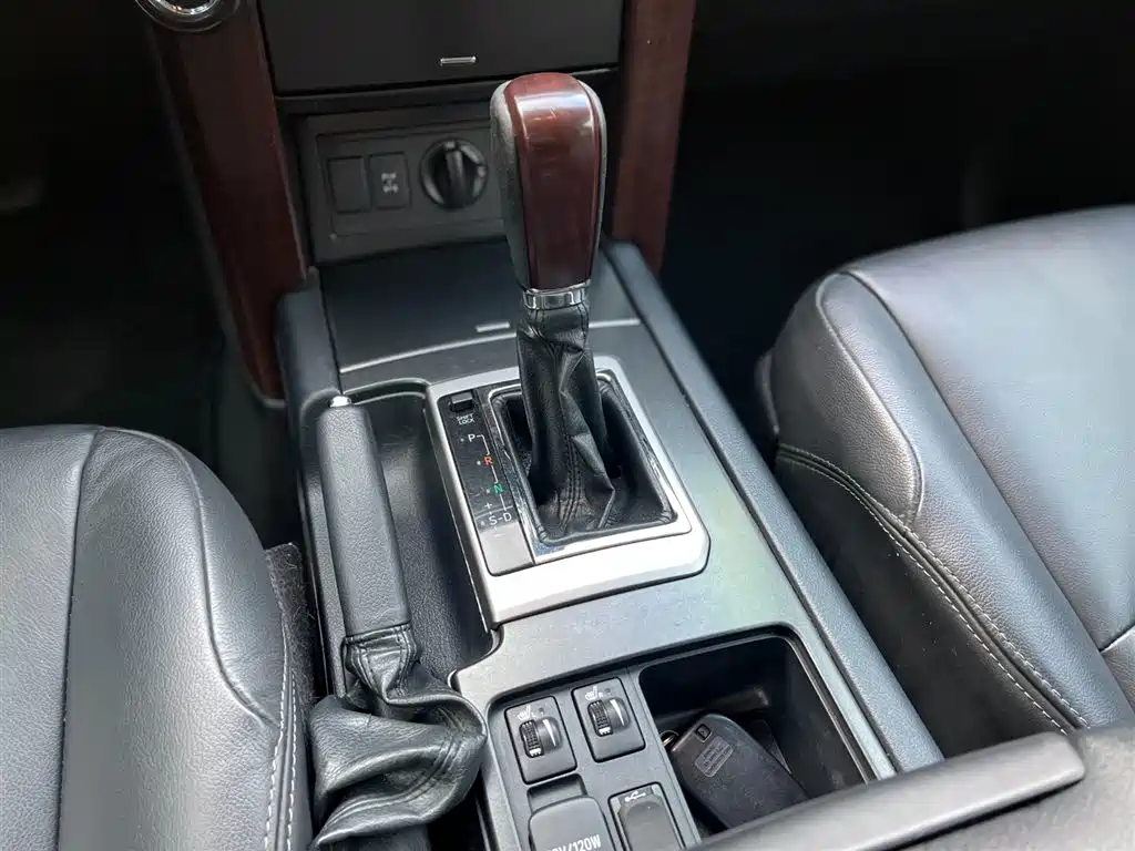 Toyota Prado 2016 3.5L Auto TX-L NAVI фото 19