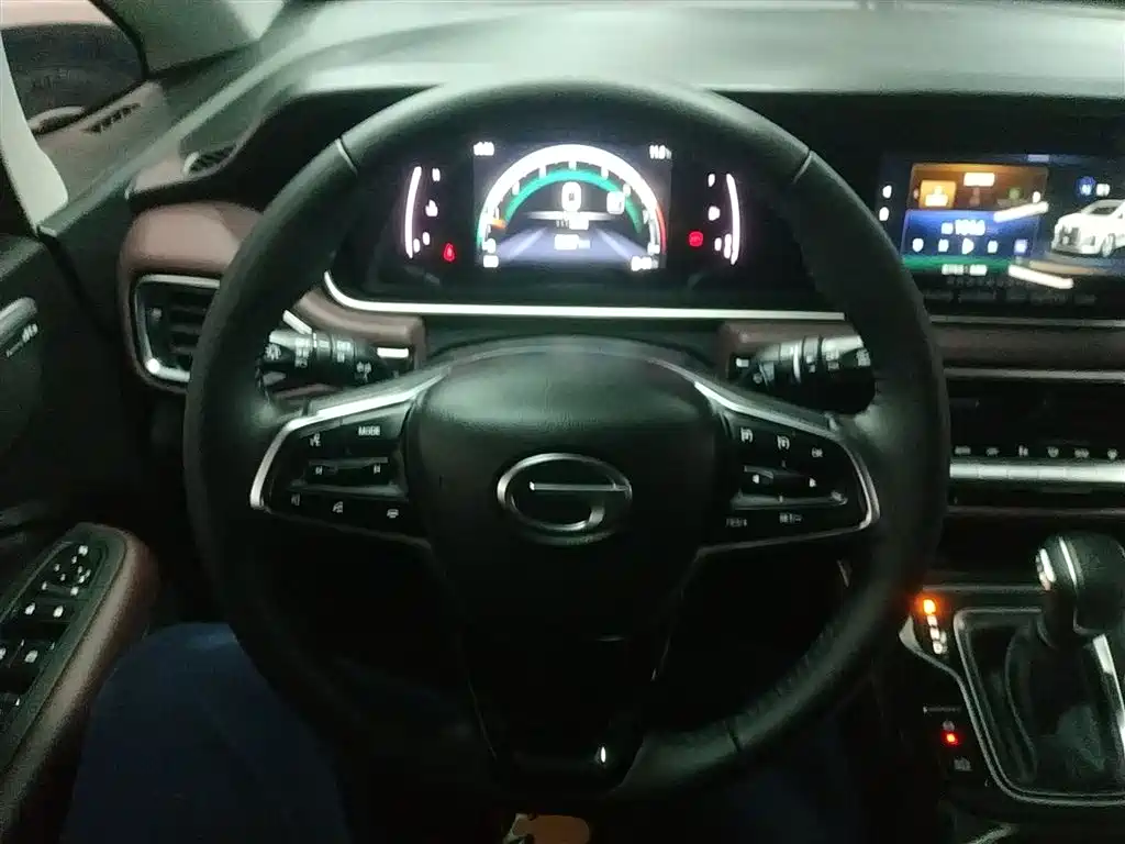 GAC Trumpchi Trumpchi M6 2023 PRO 270T DCT Luxury Edition фото 3