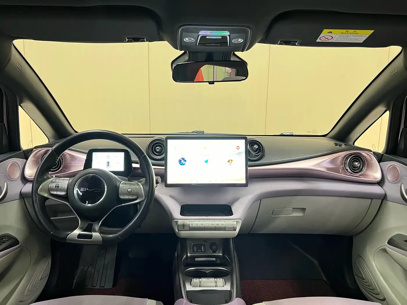 BYD Dolphin 2021 401km Knight Edition фото 16