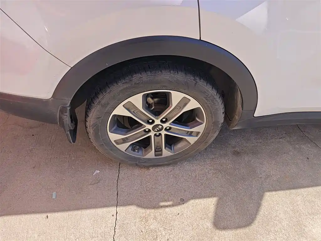 Kia Sportage 2019 2.0L Automatic Smart Luxury Edition фото 26