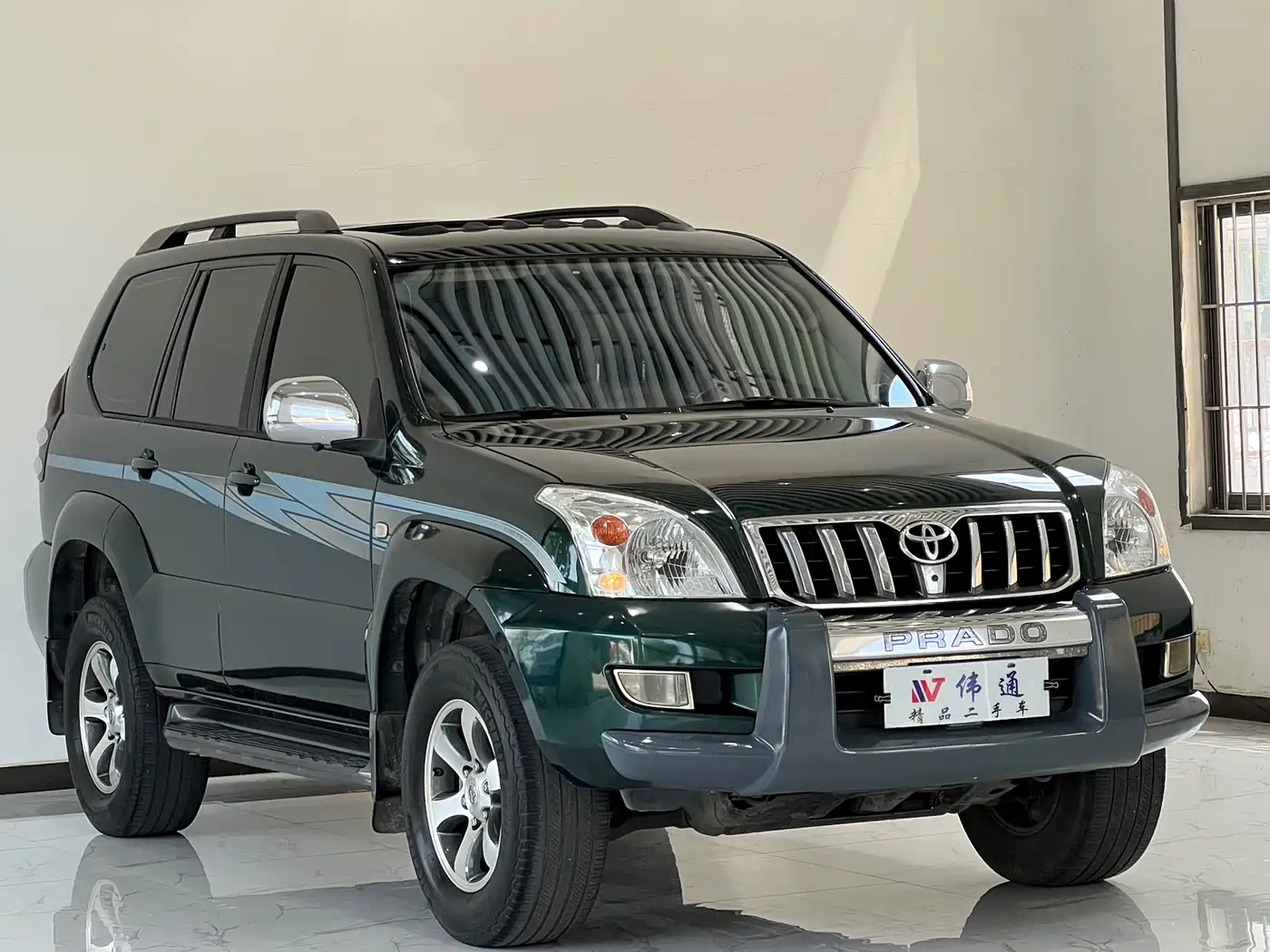 Toyota Prado (Import) 2004 VX 4.0 фото 2