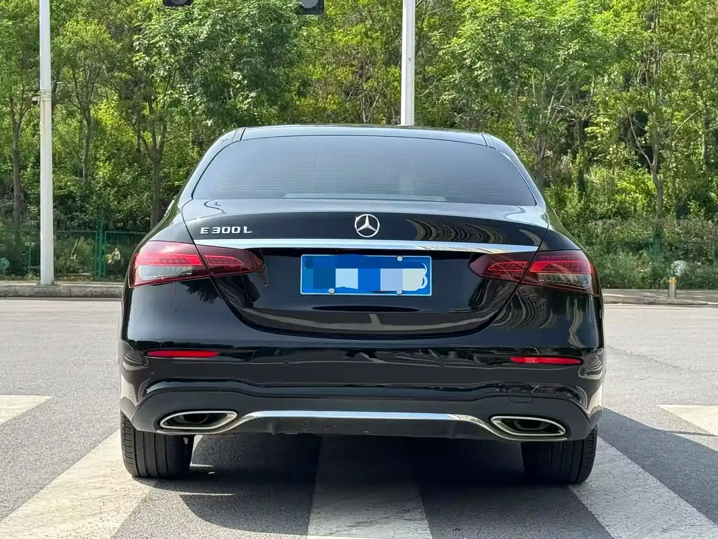 Mercedes-Benz E-Class 2021 E 300 L Luxury фото 8