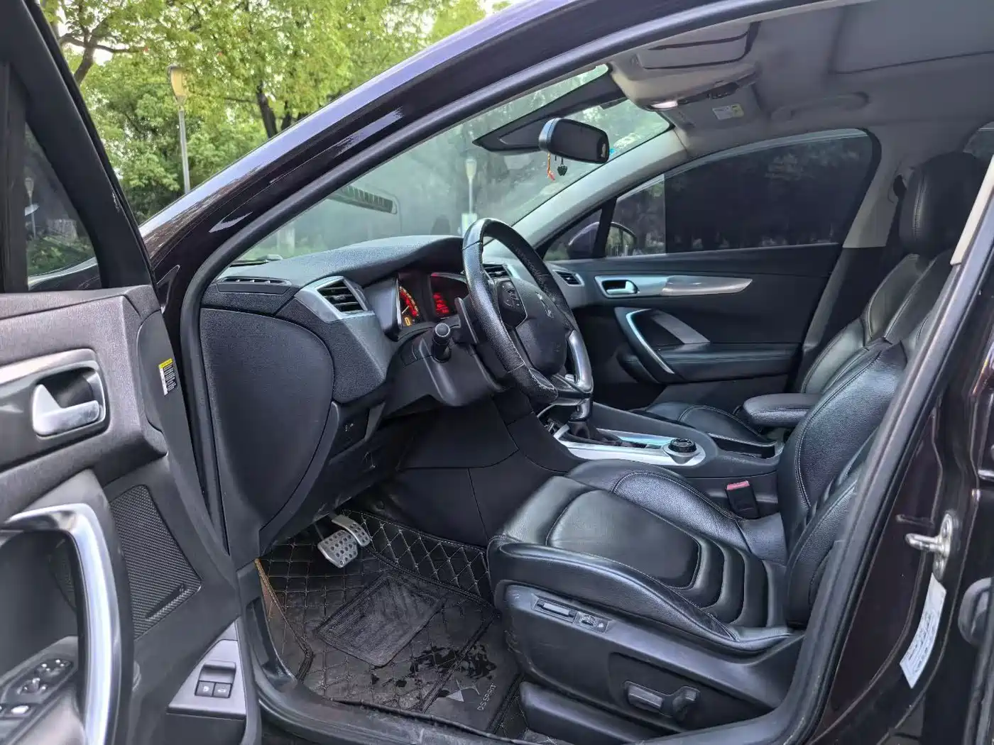 DS 6 2016 2016 1.8T Luxury THP200