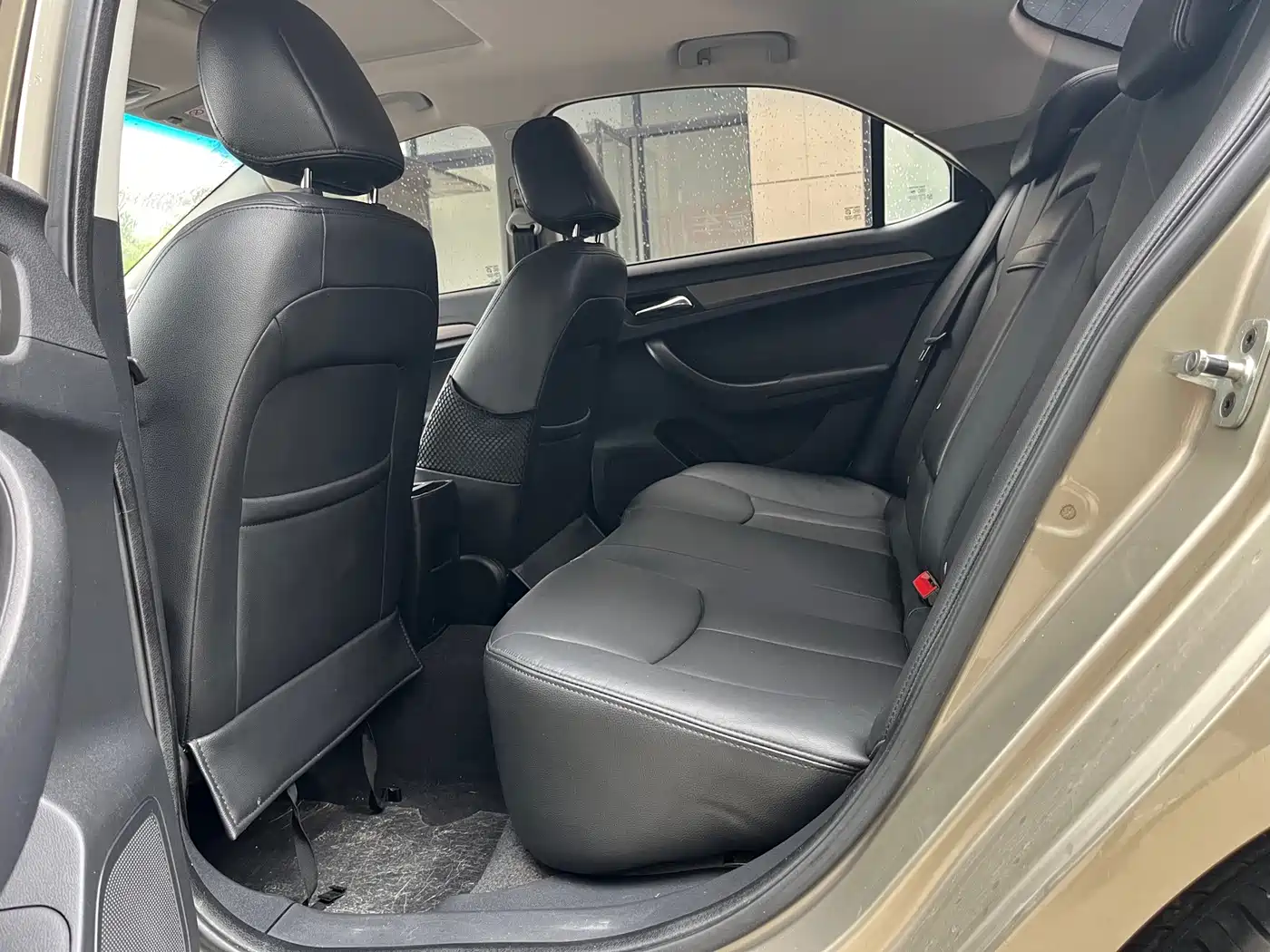 Roewe 360 2016 2015 20T TST Exclusive Edition