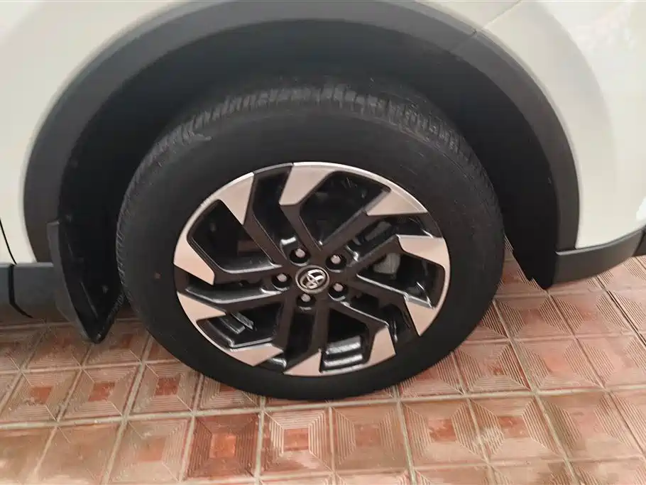 Toyota RAV4 Rongfang 2018 2.5L Automatic 4WD Elite i Edition фото 6