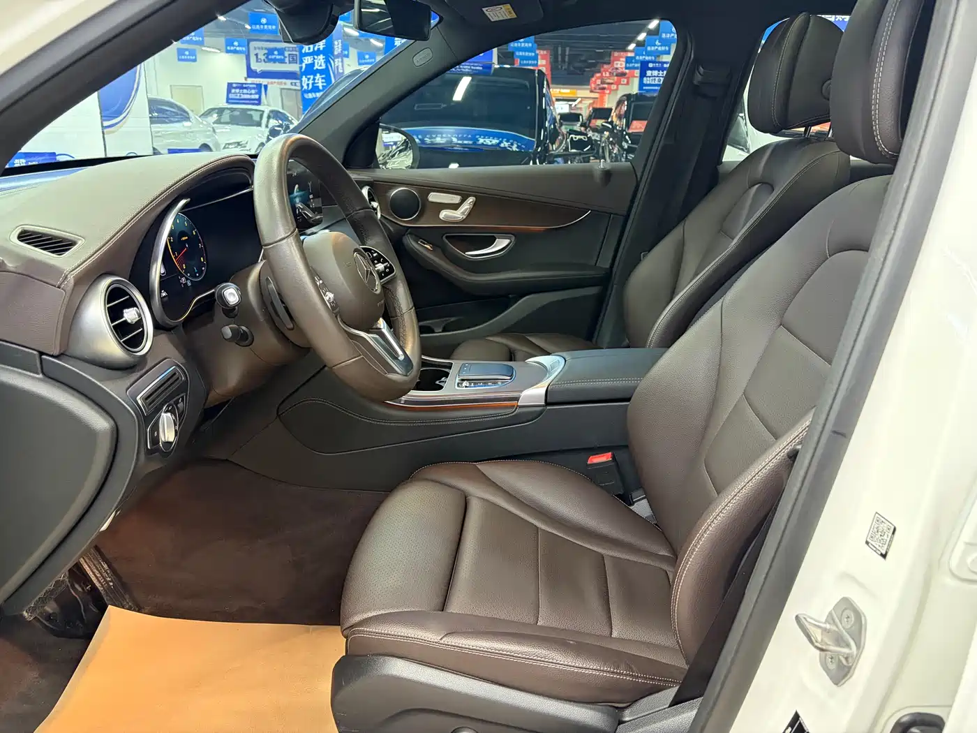 Mercedes-Benz GLC 2022 Model GLC 300 L 4MATIC Dynamic Edition фото 8