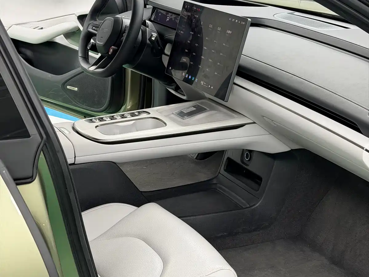 Xiaomi Auto Xiaomi SU7 2024 AWD Extended Range Advanced Smart Driving Max Edition фото 15