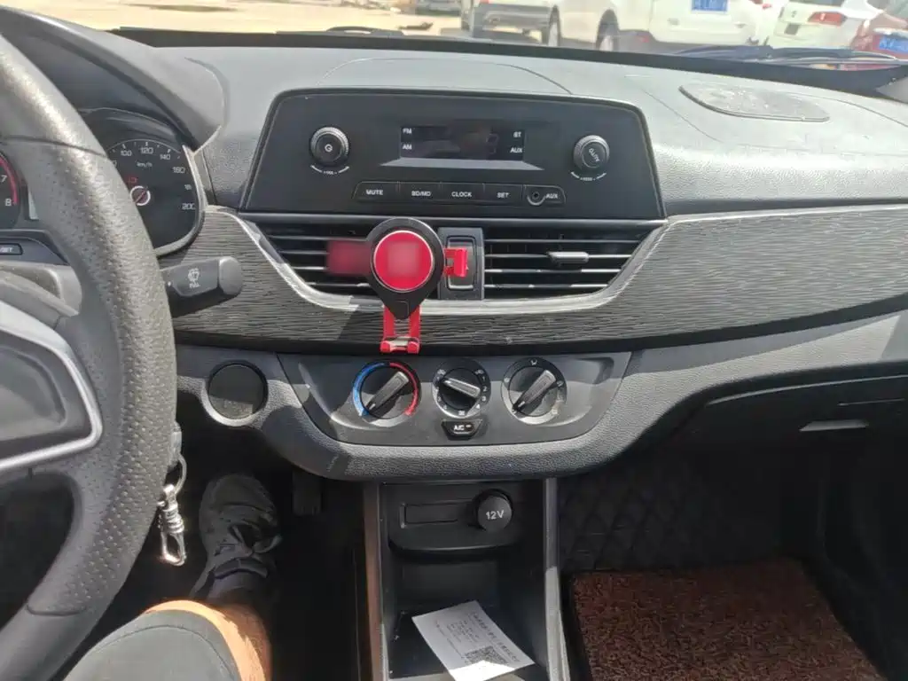 Baojun 310W 2021 2020 1.5L Auto Sport Edition China VI