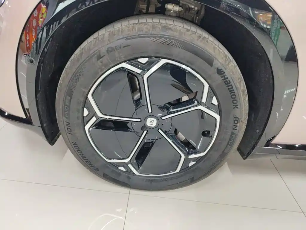 Xiaomi Auto Xiaomi YU7 2026 2025 Extended Range RWD Edition