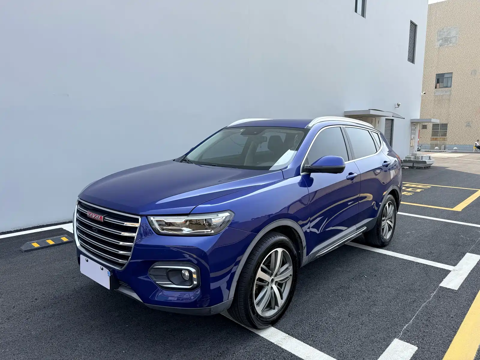 Фото 1 - Haval H6